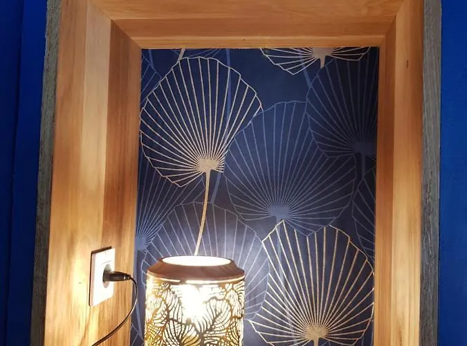 : Beau T1 En Centre דירה ברסט